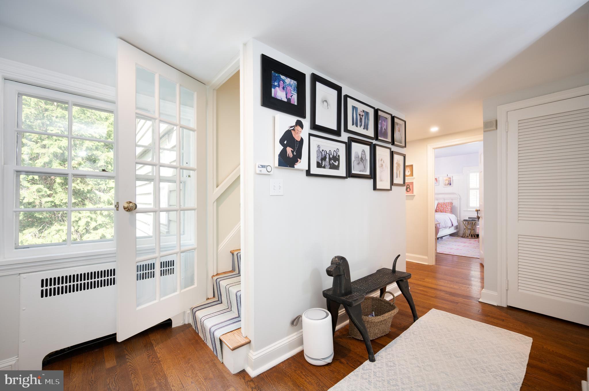 907 Overbrook Road Wilmington, DE 19807 - Photo 17 of 25 a living room with furniture and a window