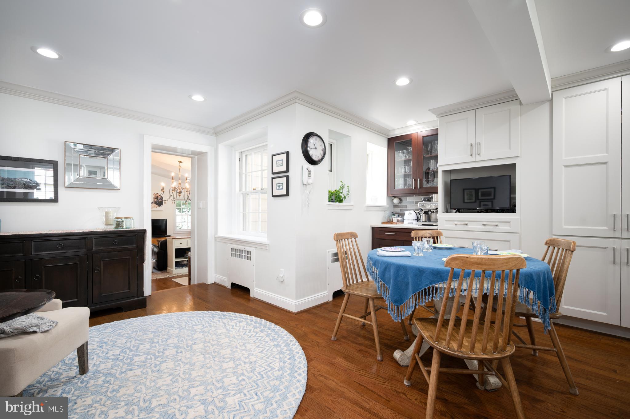 907 Overbrook Road Wilmington, DE 19807 - Photo 9 of 25 a living room with furniture and a flat screen tv