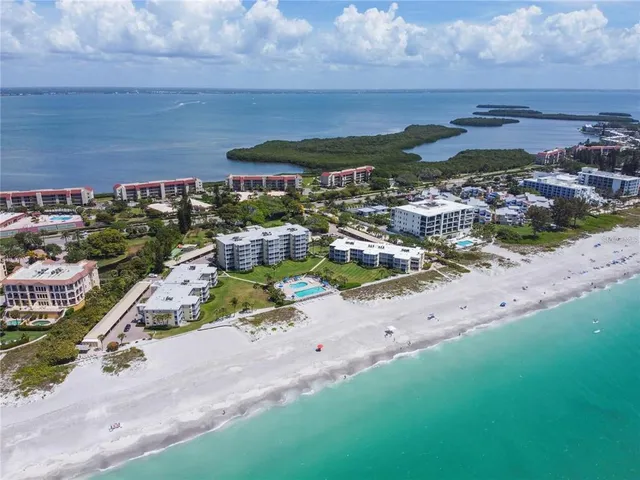 $8,500 | 4825 Gulf Of Mexico Drive, Unit 203, Longboat Key, FL 34228