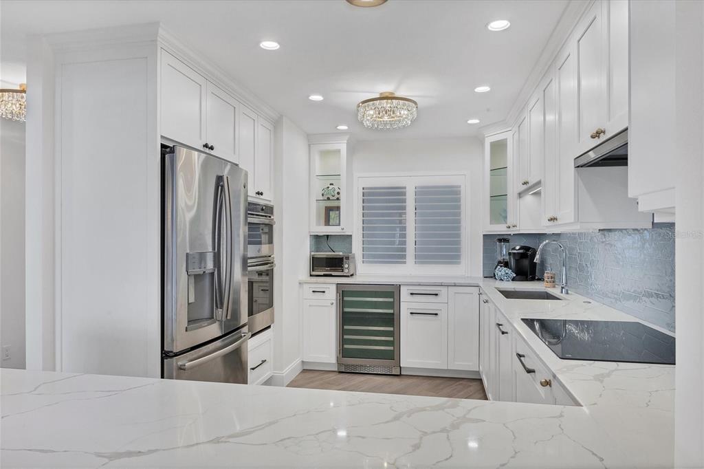 4825 Gulf Of Mexico Drive, Unit 203 Longboat Key, FL 34228 - Photo 11 of 35