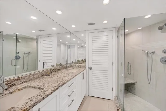 $6,500 | 4825 Gulf Of Mexico Drive, Unit 203, Longboat Key, FL 34228