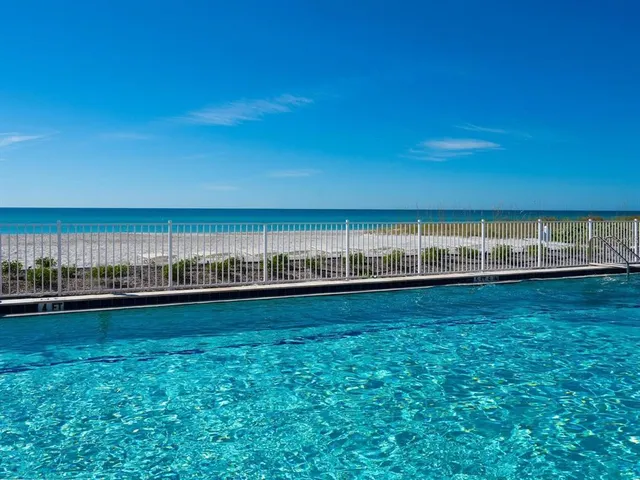 $6,500 | 4825 Gulf Of Mexico Drive, Unit 203, Longboat Key, FL 34228