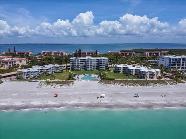 $6,300 | 4825 Gulf Of Mexico Drive, Unit 203, Longboat Key, FL 34228