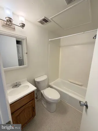 $1,850 | 5485 Harpers Farm Road, Unit L5, Columbia, MD 21044