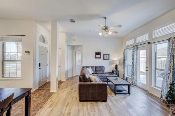 $299,990 | 2805 Wicker Way, Denton, TX 76209