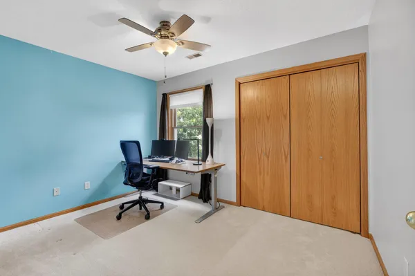 $325,000 | 2434 West 62nd Street, Davenport, IA 52806