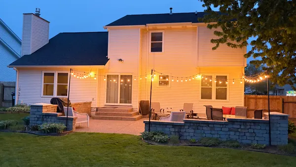 $325,000 | 2434 West 62nd Street, Davenport, IA 52806