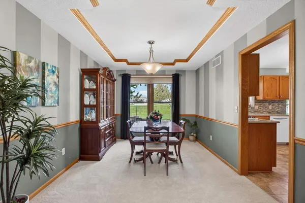 $325,000 | 2434 West 62nd Street, Davenport, IA 52806