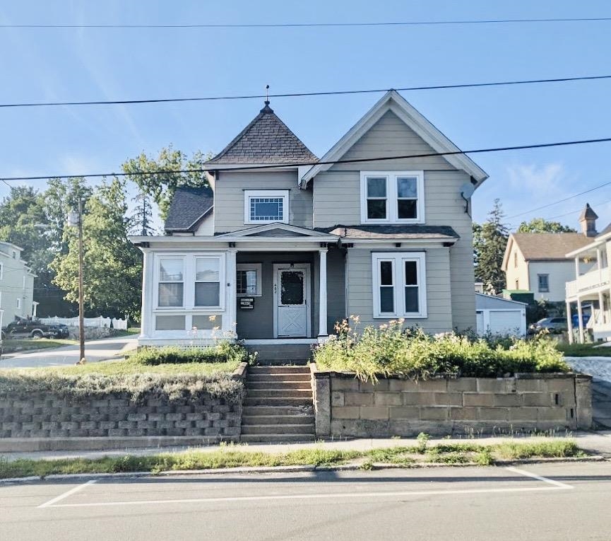 462 Spruce Street Manchester, NH 03103 - Photo 1 of 37 Gallery Image 1