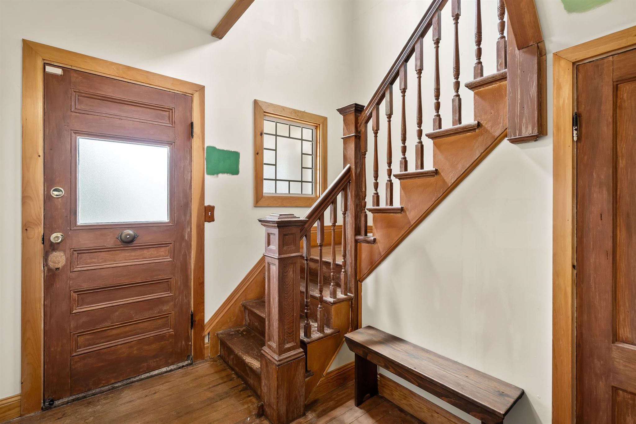 462 Spruce Street Manchester, NH 03103 - Photo 3 of 37 Gallery Image 3