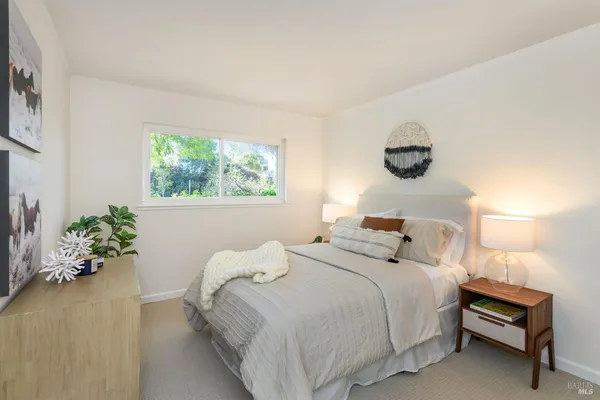 $1,625,000 | 41 Spindrift Passage, Corte Madera, CA 94925