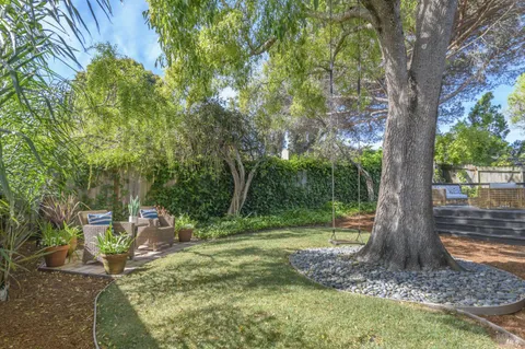 $1,625,000 | 41 Spindrift Passage, Corte Madera, CA 94925