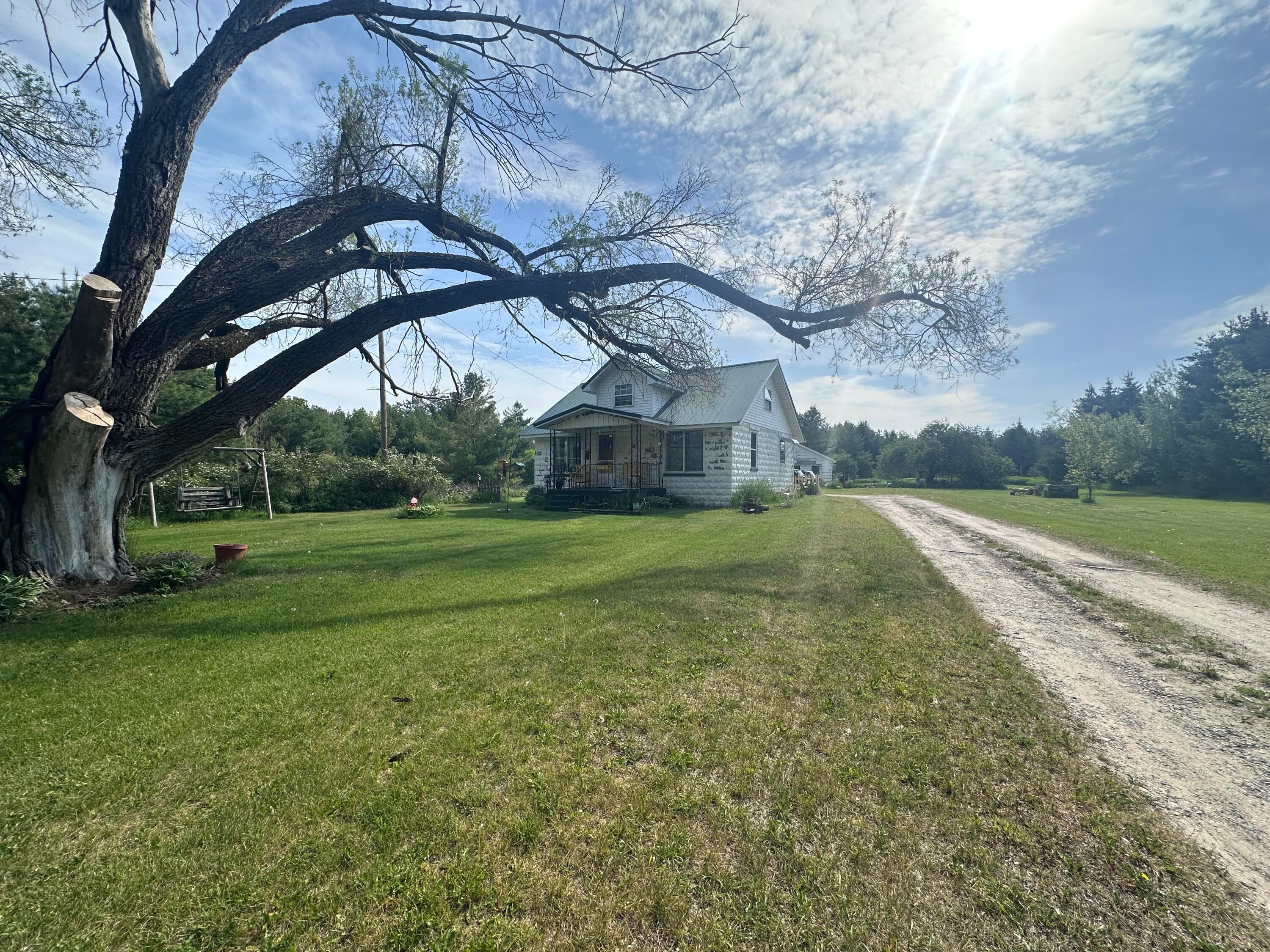 1932 Knepp Road Fairview, MI 48621 - Photo 1 of 36 IMG_3813 2