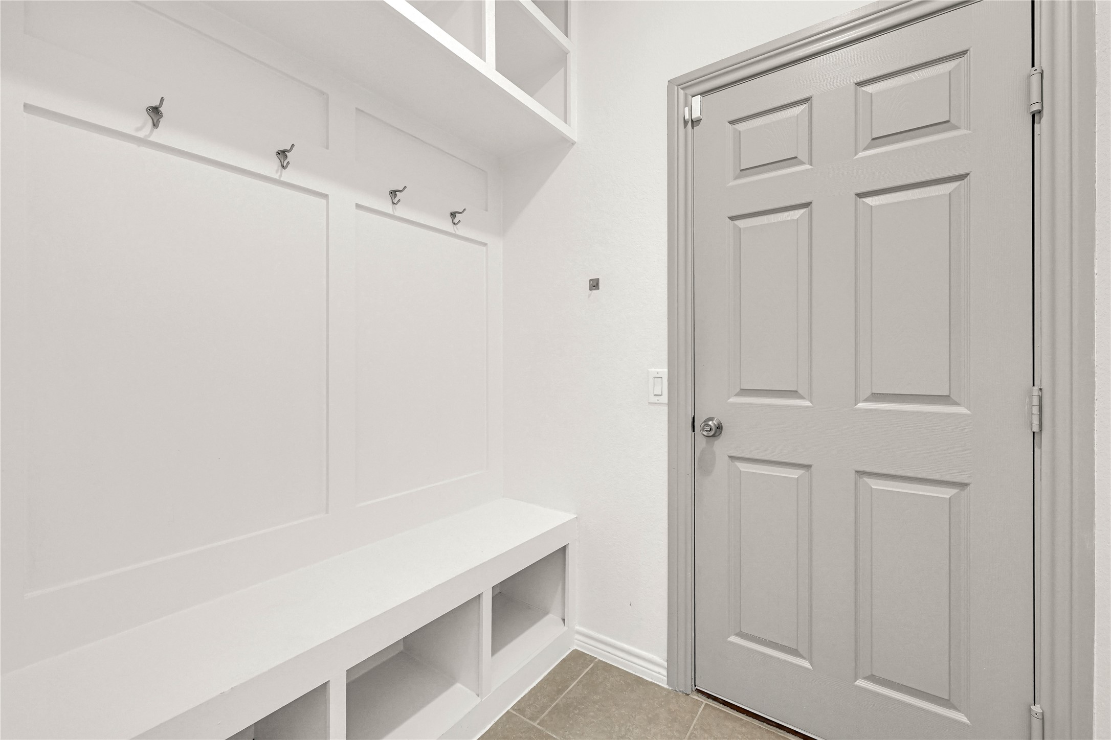 17802 Pepper Root Drive Spring, TX 77379 - Photo 18 of 34 Mud room upon entering the home via
the garage!