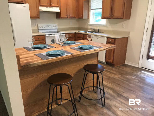 24690 Powell Lane Loxley, AL 36551 - Photo 21 of 39 Kitchen