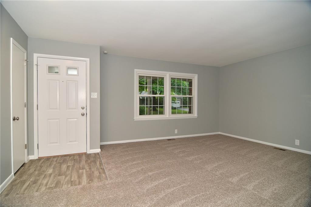 5106 Manning Road Indianapolis, IN 46228 - Photo 2 of 21 Gallery Image 2