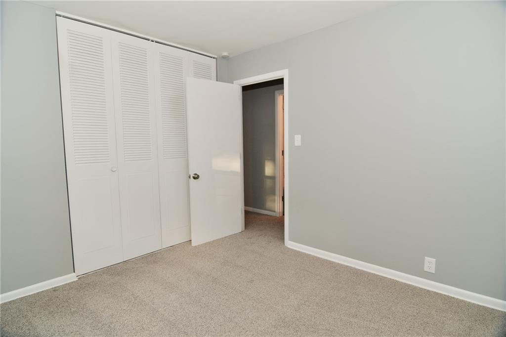 5106 Manning Road Indianapolis, IN 46228 - Photo 11 of 21 Gallery Image 11