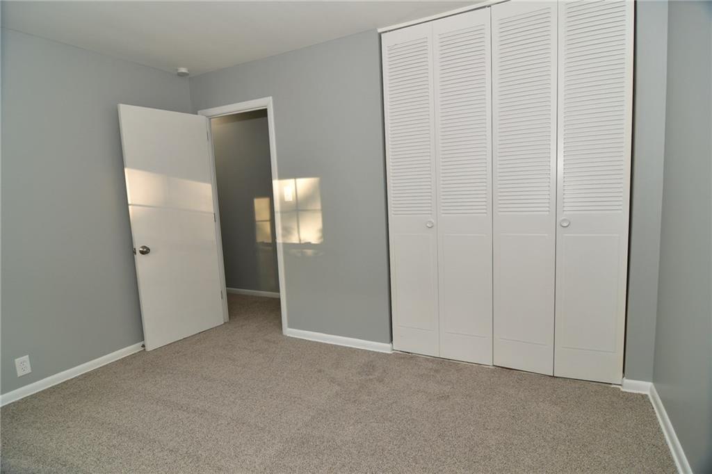 5106 Manning Road Indianapolis, IN 46228 - Photo 13 of 21 Gallery Image 13