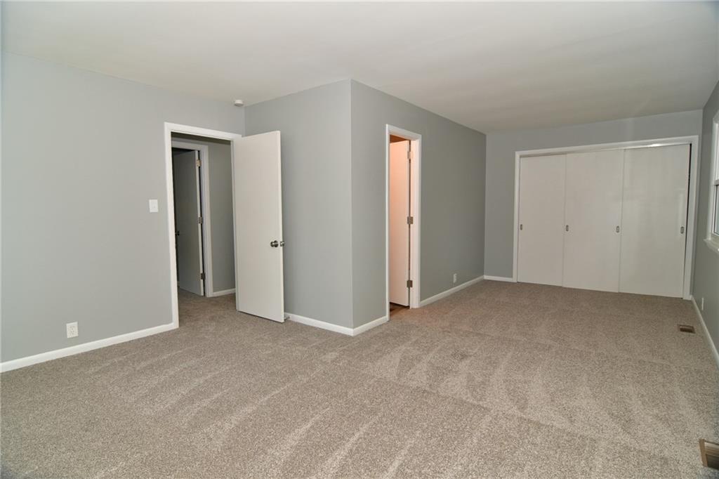 5106 Manning Road Indianapolis, IN 46228 - Photo 16 of 21 Gallery Image 16