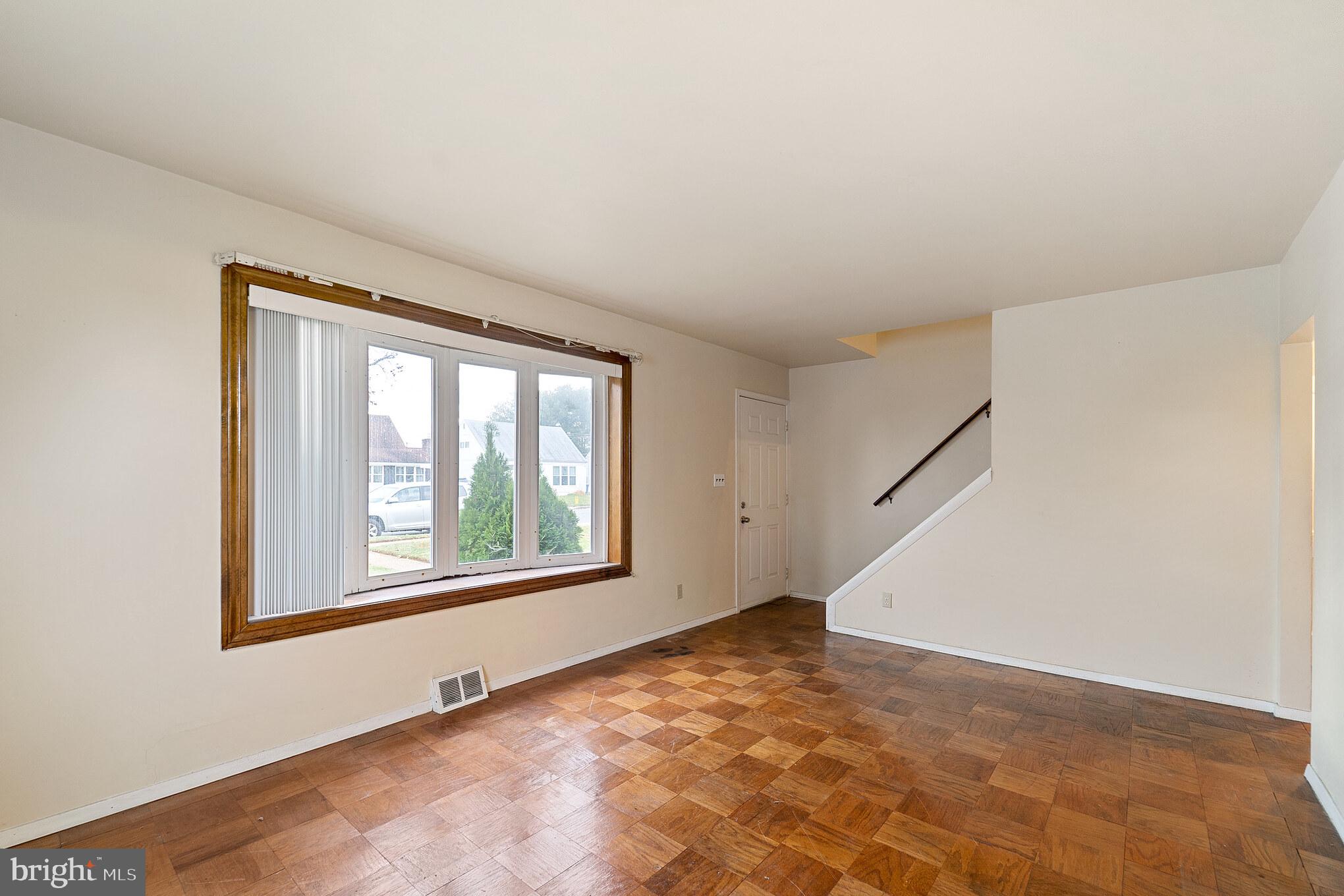 3418 Kimble Road Baltimore, MD 21244 - Photo 7 of 33