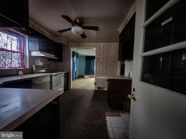 $325,000 | 371 Radar Drive, King of Prussia, PA 19406