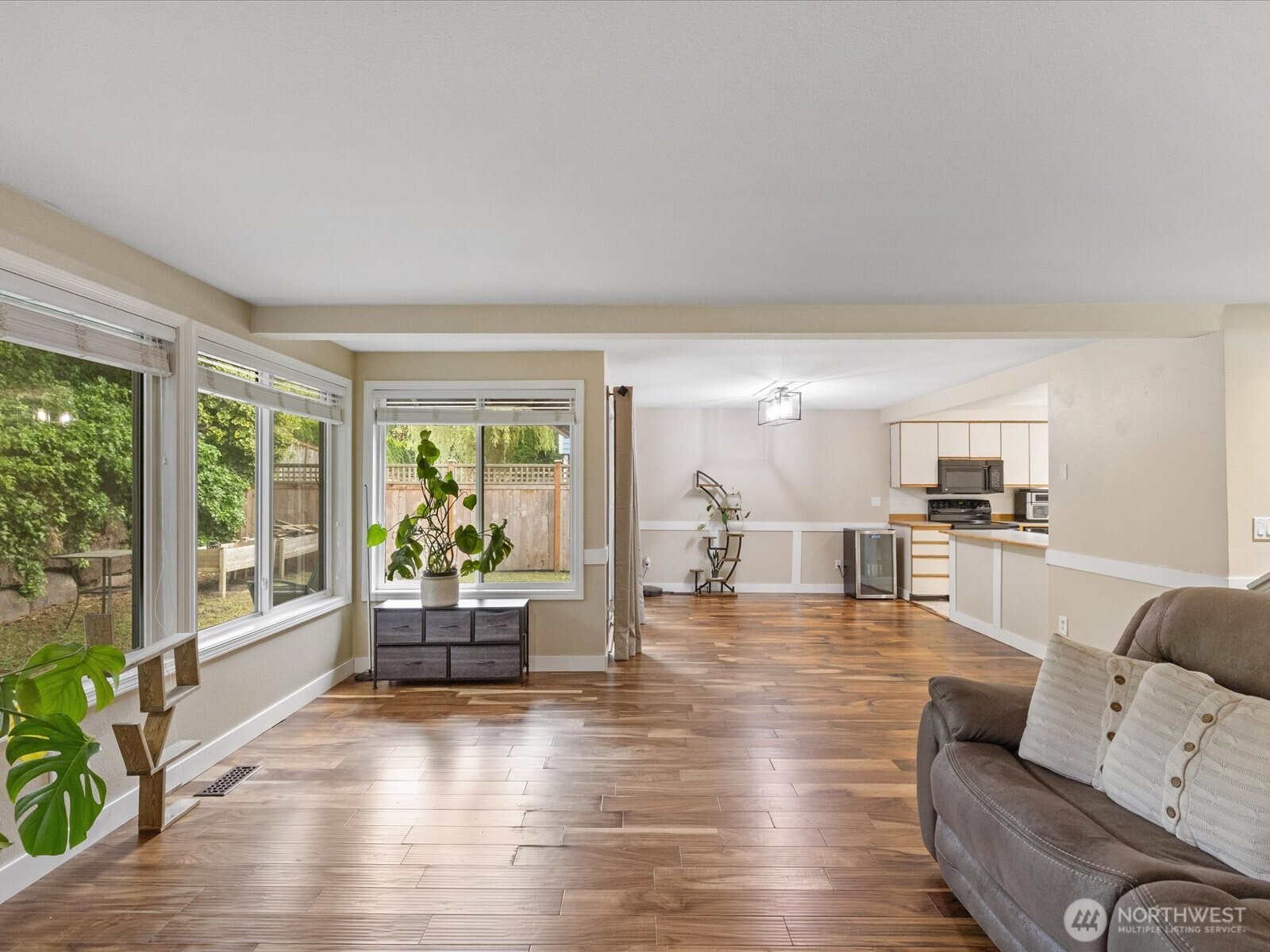1726 174th Place Southeast Bothell, WA 98012 - Photo 2 of 29