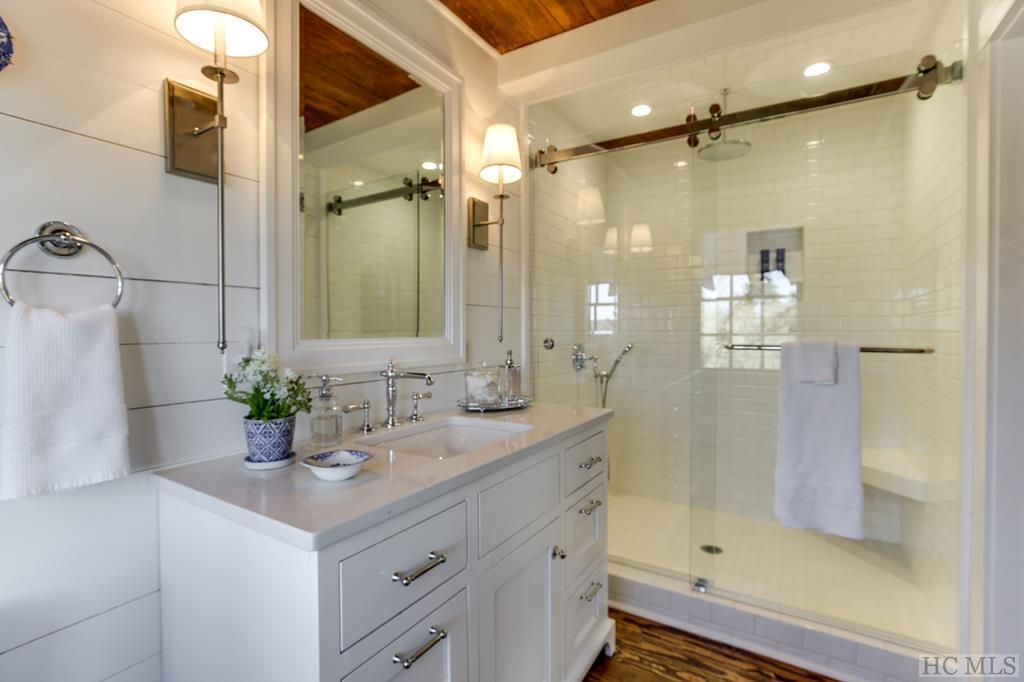525 Satulah Road Highlands, NC 28741 - Photo 34 of 57 Gallery Image 34