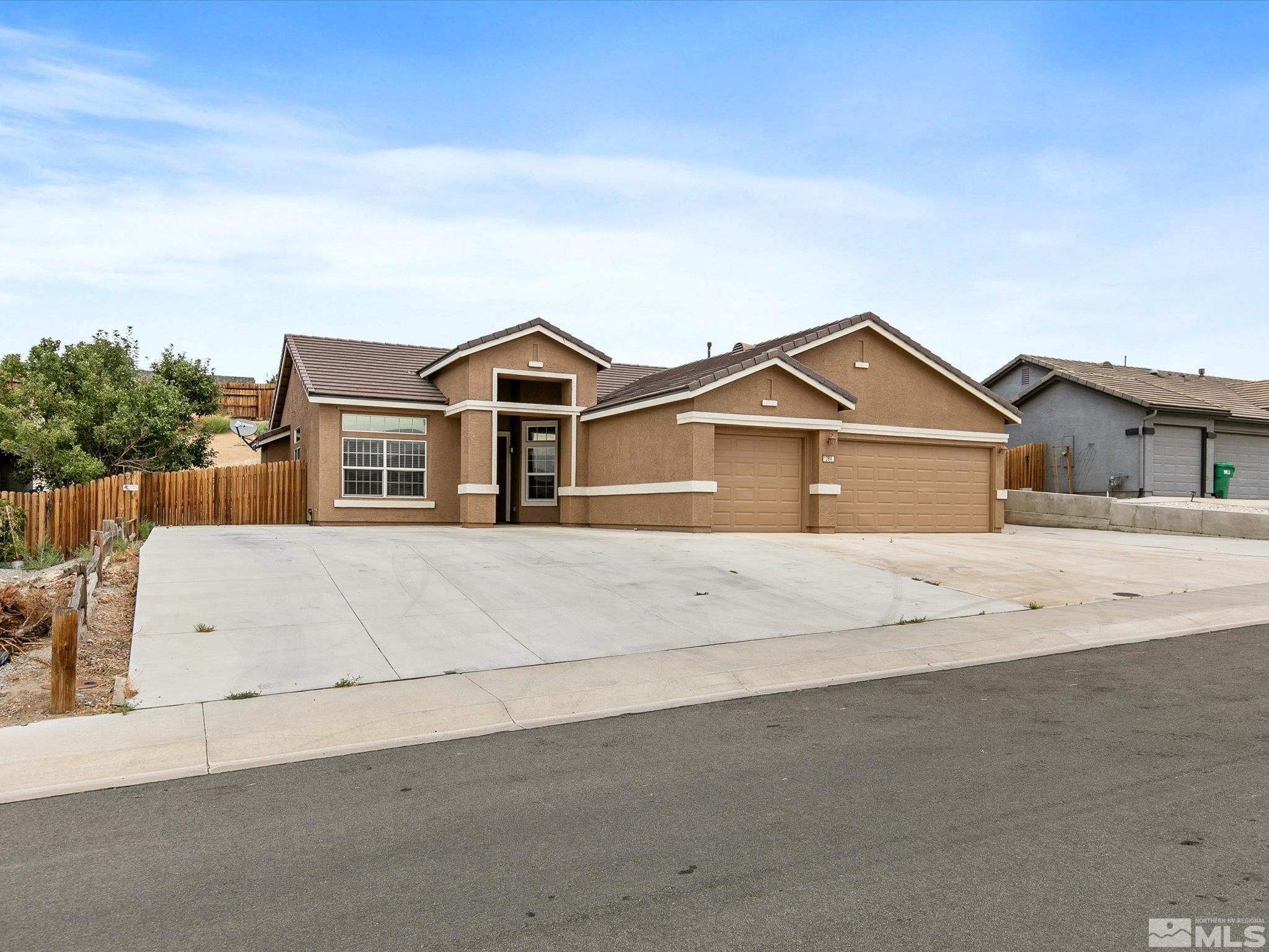 1384 Grassland Road Dayton, NV 89403 - Photo 5 of 33 Photo 5