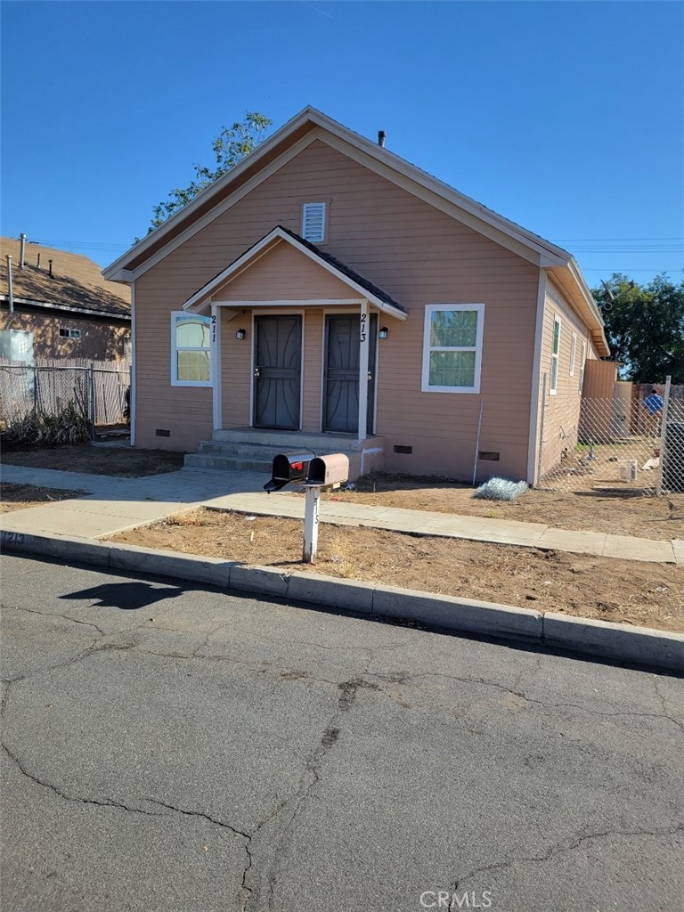 211 South Olive Avenue Rialto, CA 92376 - Photo 1 of 1 a swimming pool view with a outdoor space