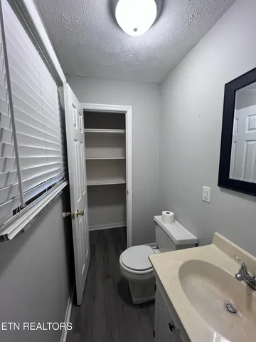 $260,000 | 185 River Road, Harrogate, TN 37752