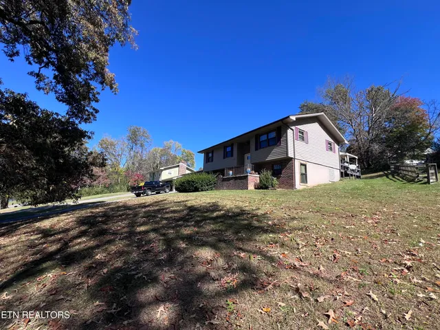 $260,000 | 185 River Road, Harrogate, TN 37752