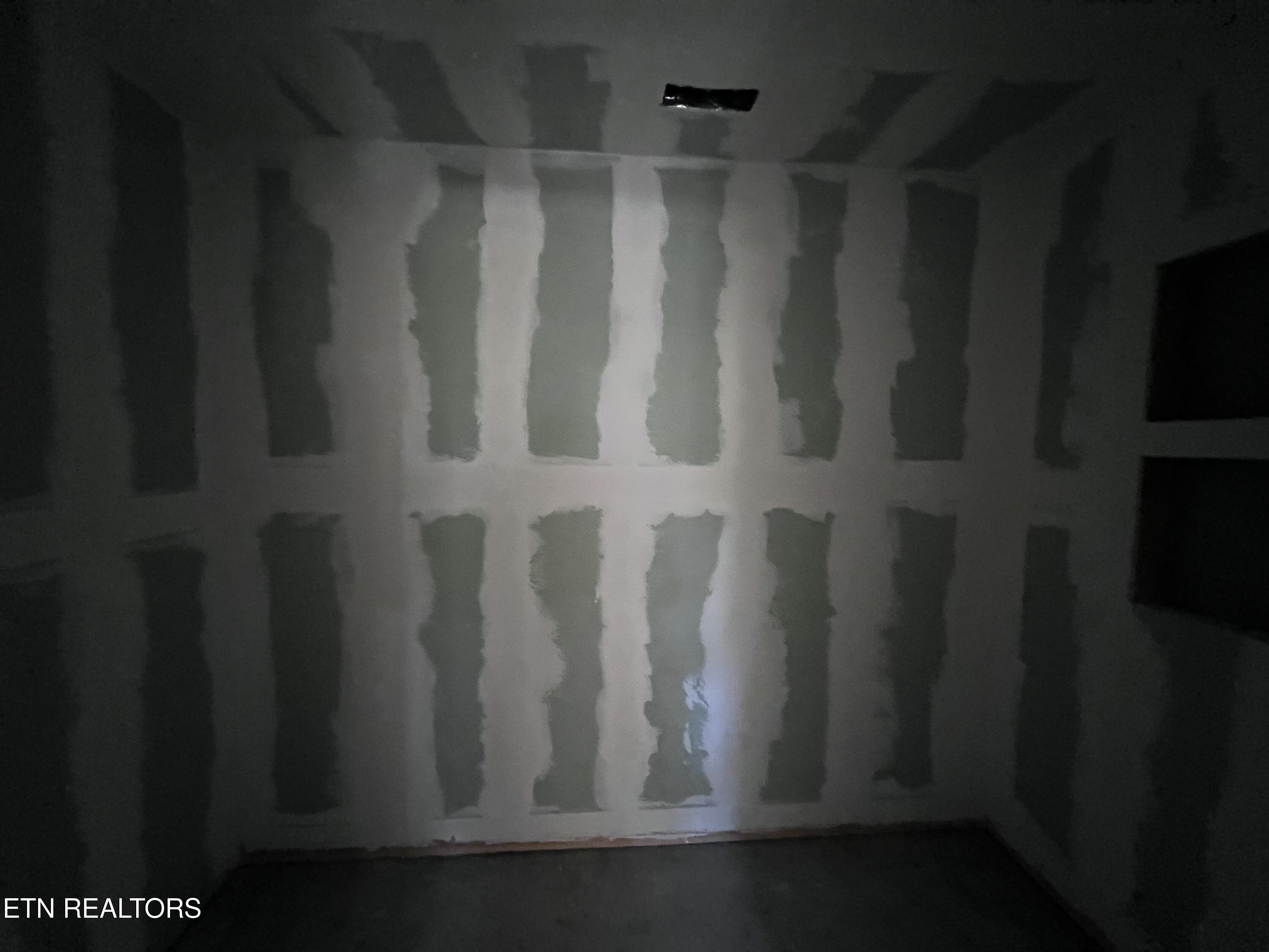 185 River Road Harrogate, TN 37752 - Photo 26 of 40 IMG_6369