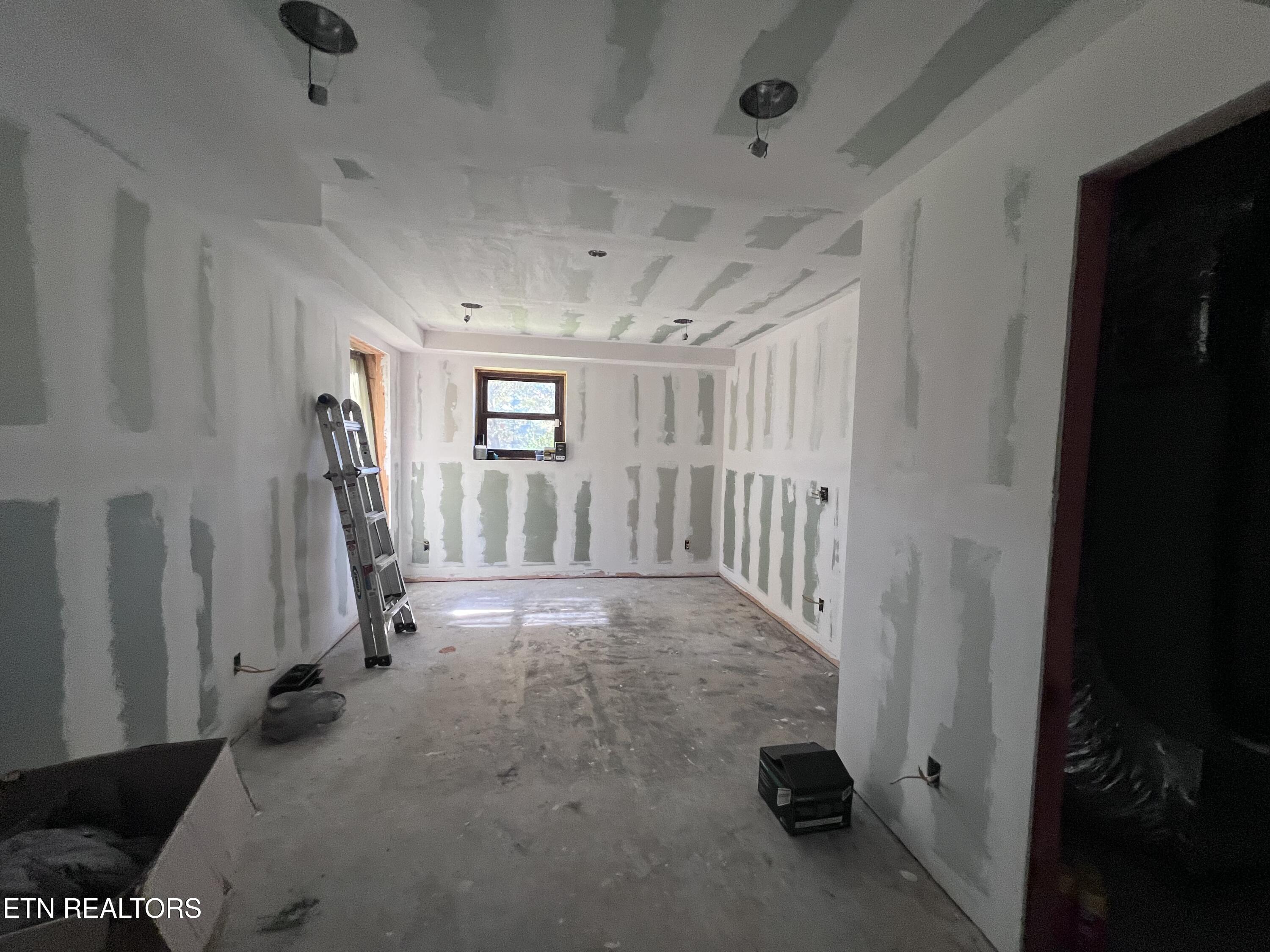 185 River Road Harrogate, TN 37752 - Photo 29 of 40 IMG_6372