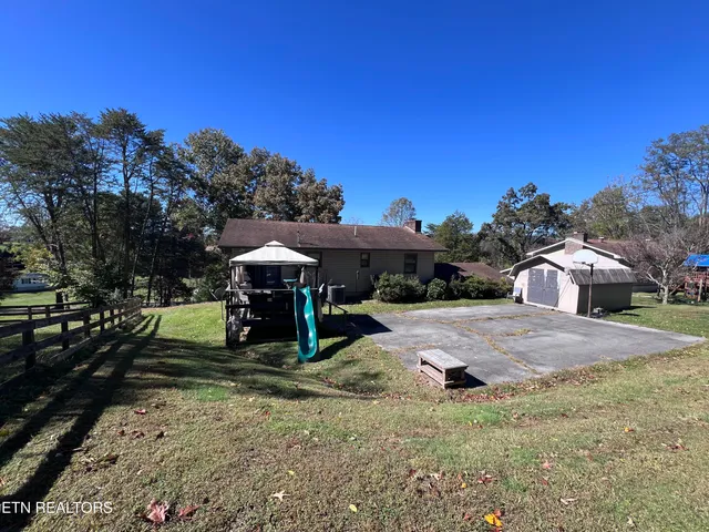 $260,000 | 185 River Road, Harrogate, TN 37752