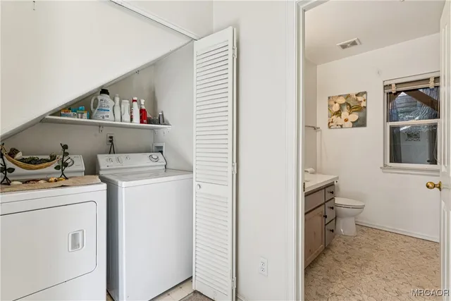 $600,000 | 305 Summit Road, Lake Arrowhead, CA 92352