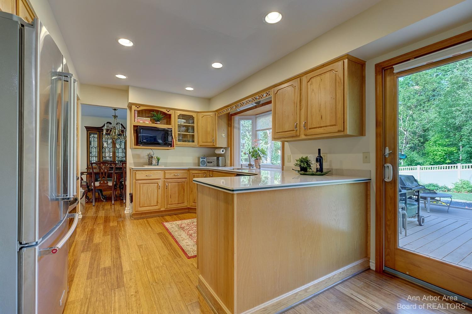 35807 Smithfield Road Farmington, MI 48335 - Photo 14 of 37 Photo 14