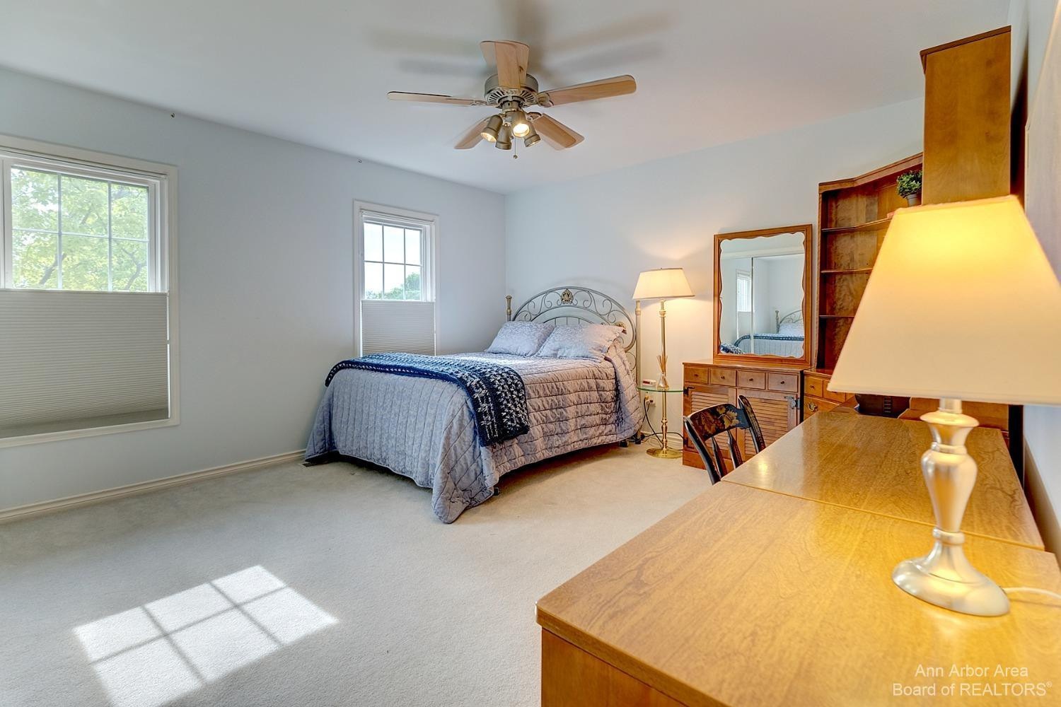 35807 Smithfield Road Farmington, MI 48335 - Photo 19 of 37 Photo 19