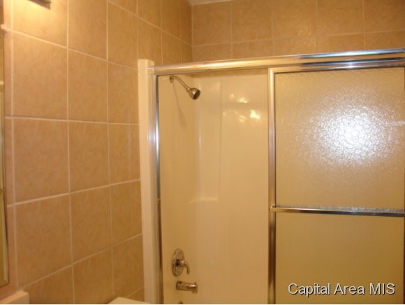312 Walnut Valley Drive Springfield, IL 62707 - Photo 6 of 10