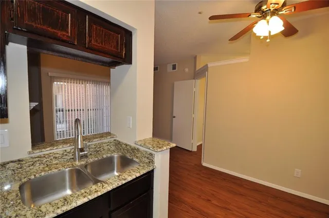 $950 | 3701 Cedarplaza Lane, Unit 104, Dallas, TX 75209