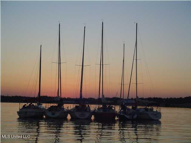 550 Post Road, Unit 803 Ridgeland, MS 39157 - Photo 49 of 50 Vacation living at home!