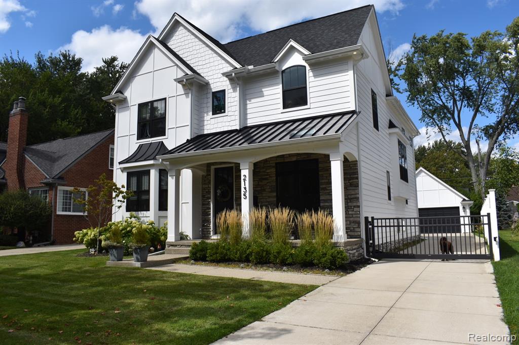 2135 Manchester Road Birmingham, MI 48009 - Photo 2 of 49