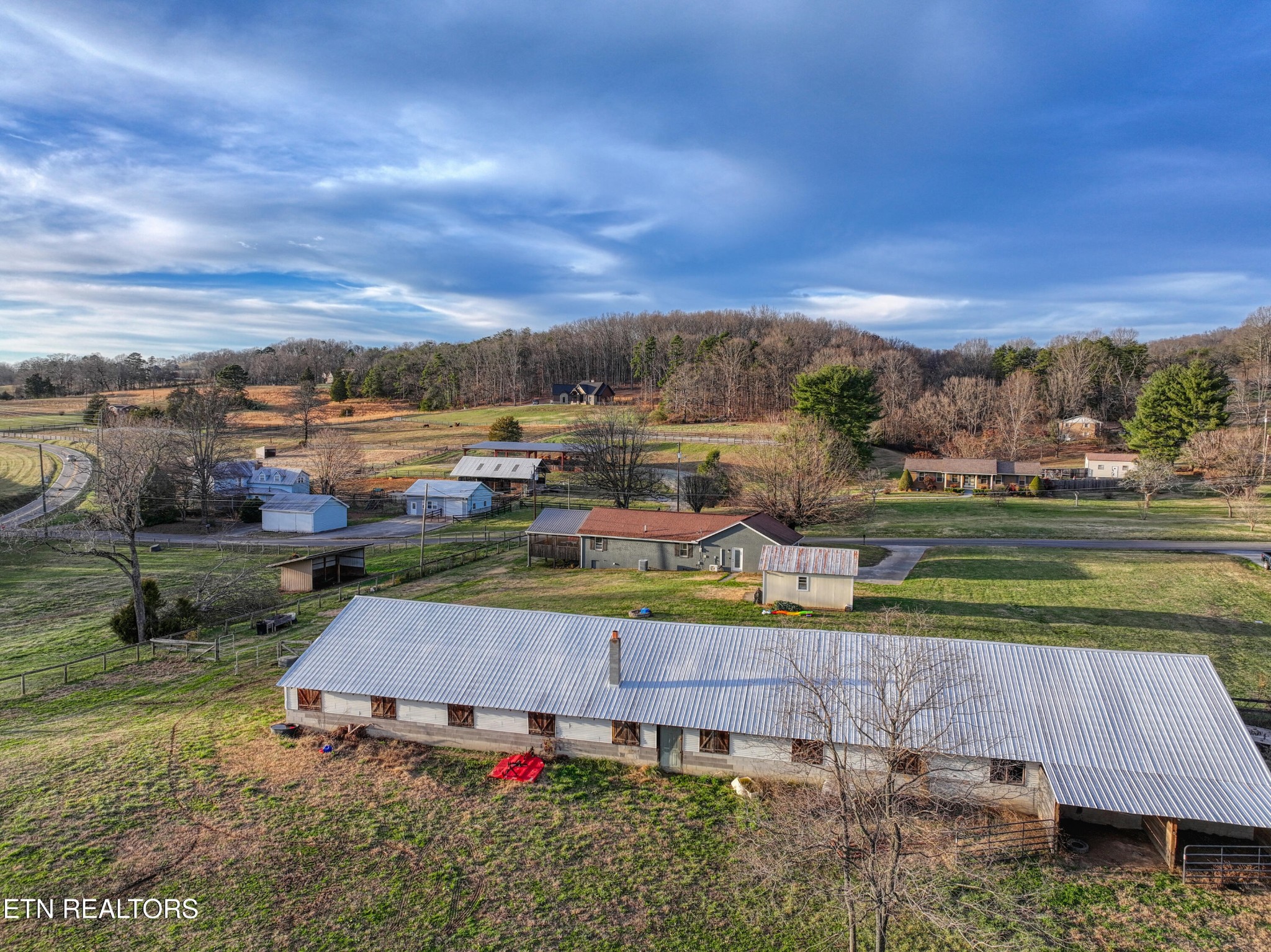 2415 Riddle Road New Market, TN 37820 - Photo 21 of 41 an aerial view of a house with garden space and street view