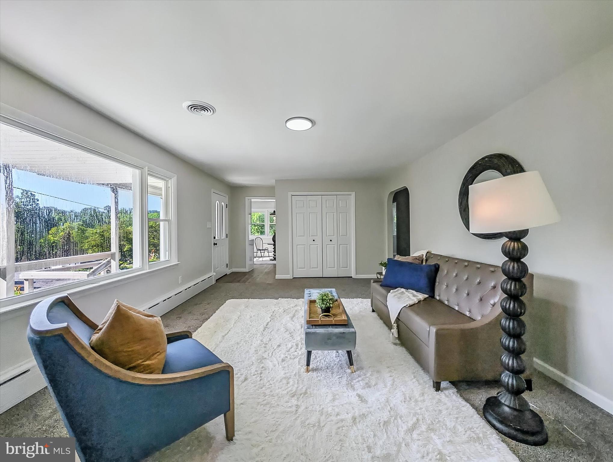 862 Baumgardner Road Lancaster, PA 17603 - Photo 4 of 23 Gallery Image 4