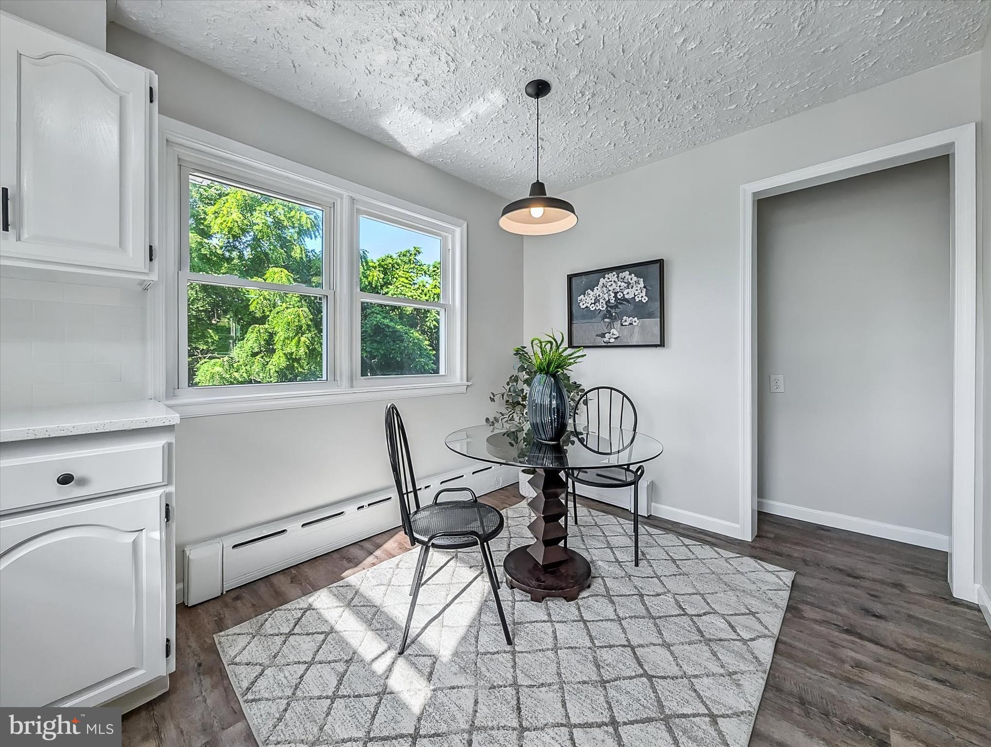 862 Baumgardner Road Lancaster, PA 17603 - Photo 8 of 23 Gallery Image 8