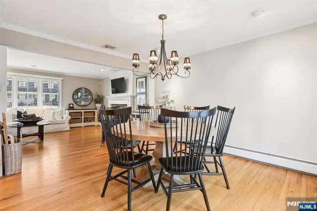 $899,000 | 275 Linden Road, Wayne, NJ 07470