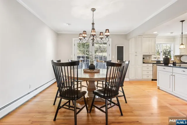 $899,000 | 275 Linden Road, Wayne, NJ 07470