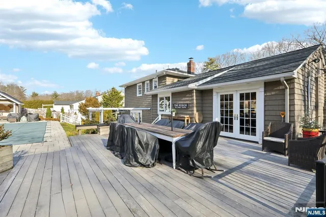 $899,000 | 275 Linden Road, Wayne, NJ 07470
