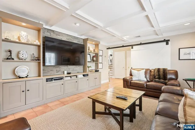 $899,000 | 275 Linden Road, Wayne, NJ 07470