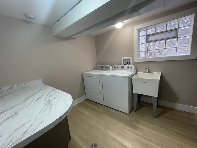 $3,000 | 8511 South Parkside Avenue, Burbank, IL 60459