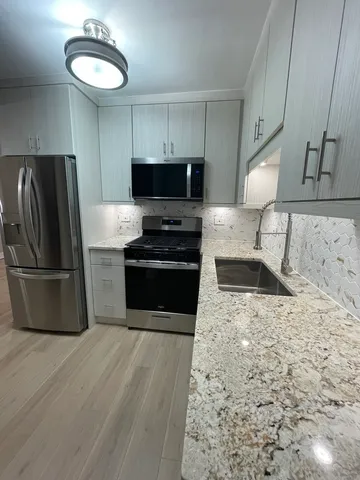 $3,000 | 8511 South Parkside Avenue, Burbank, IL 60459